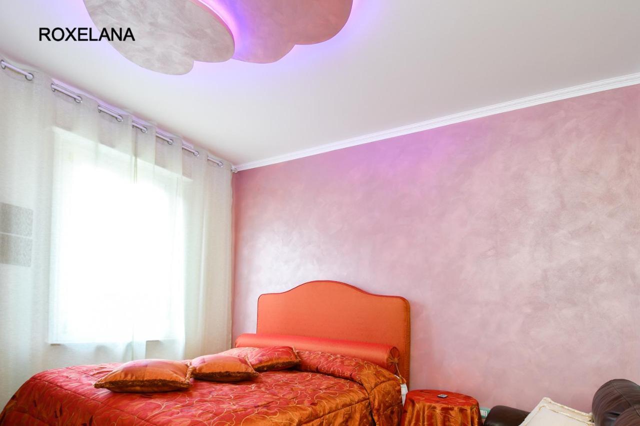 Confortabile Appartamento Con La Spa Bergamo Luaran gambar