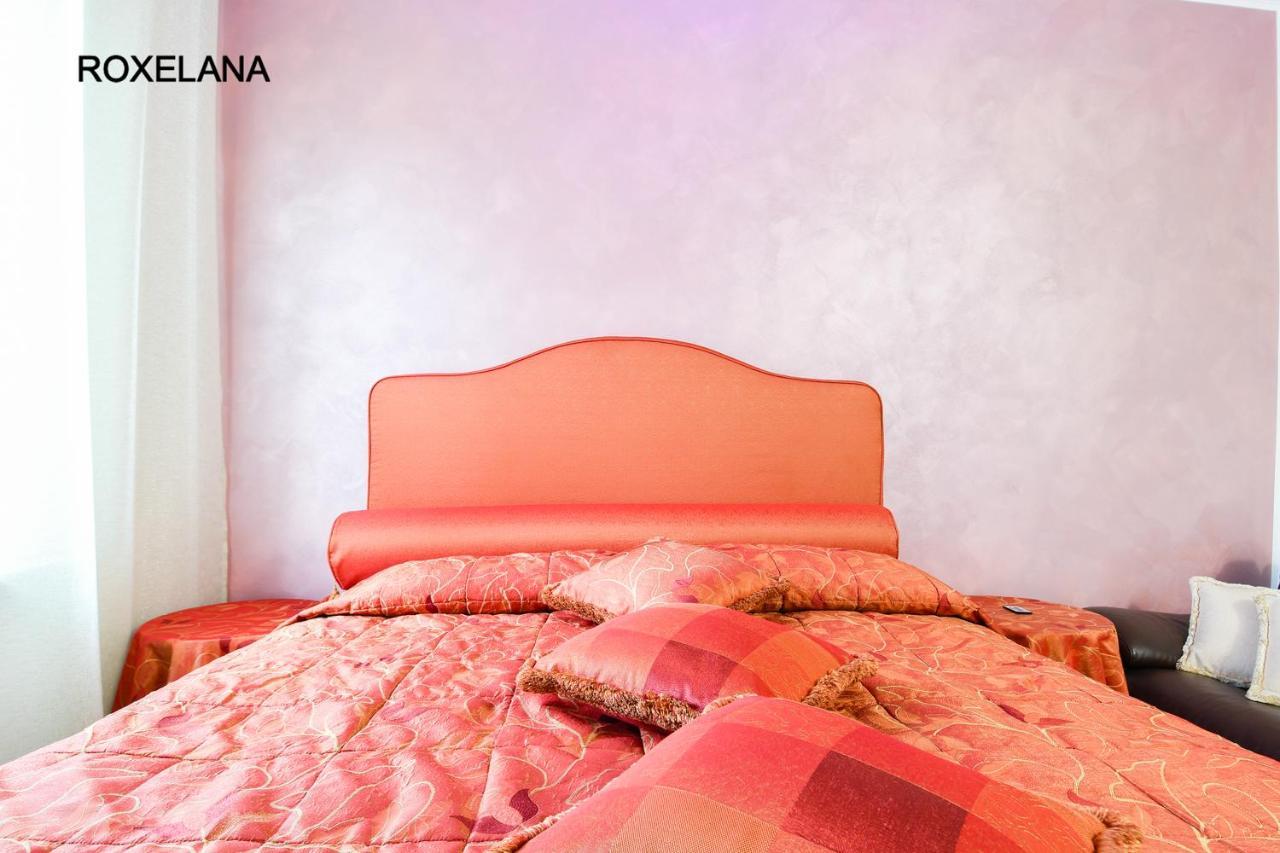 Confortabile Appartamento Con La Spa Bergamo Luaran gambar