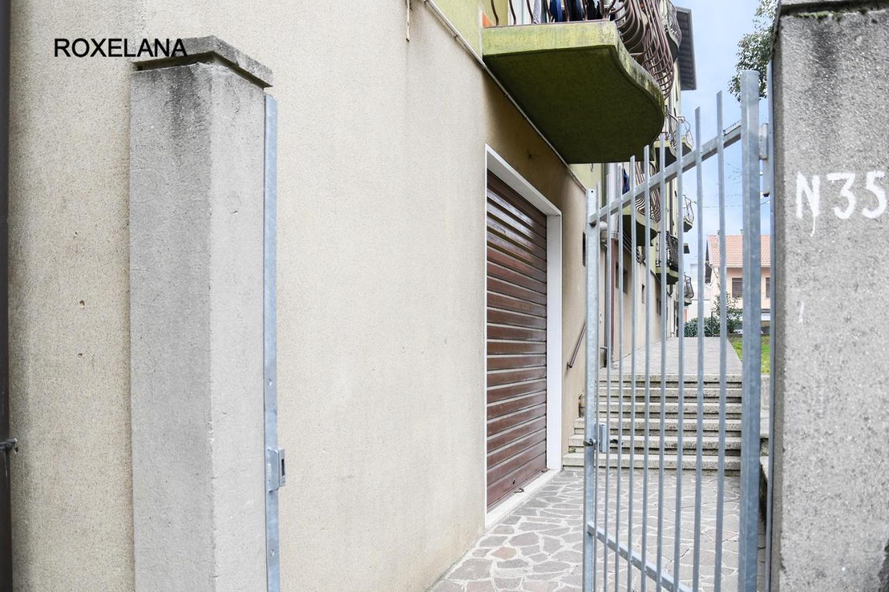 Confortabile Appartamento Con La Spa Bergamo Luaran gambar